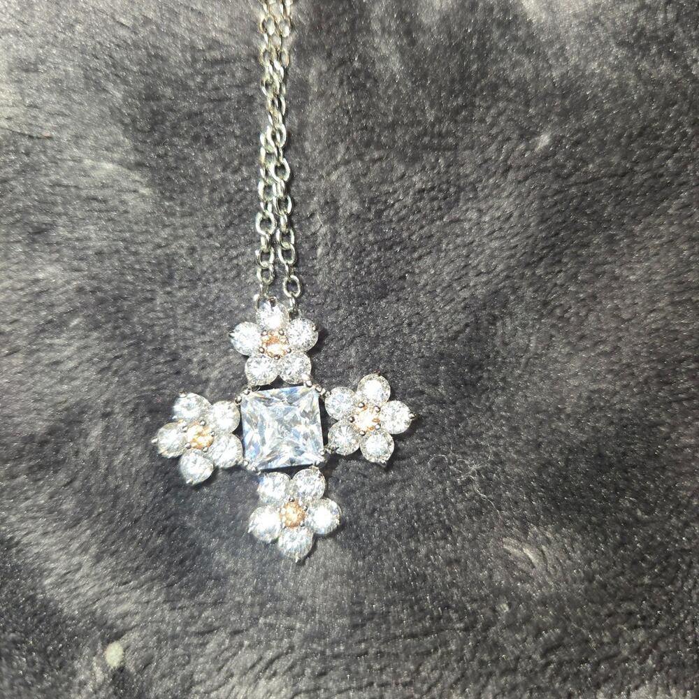 vintage Nolan Miller Cross pendent Necklace